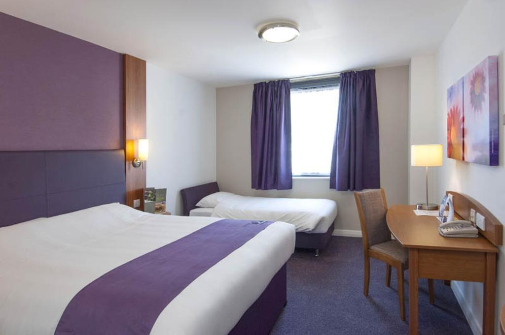 Premier Inn Glasgow City Centre South חדר תמונה